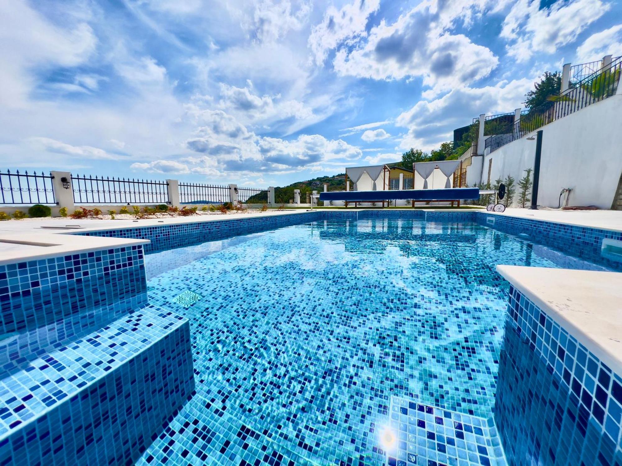 The White Pearl Boutique Villa Balcsik Kültér fotó